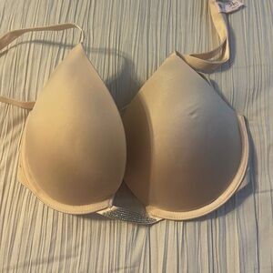Victoria’s‎ Secret push up bra rhinestones nude beige size 34D